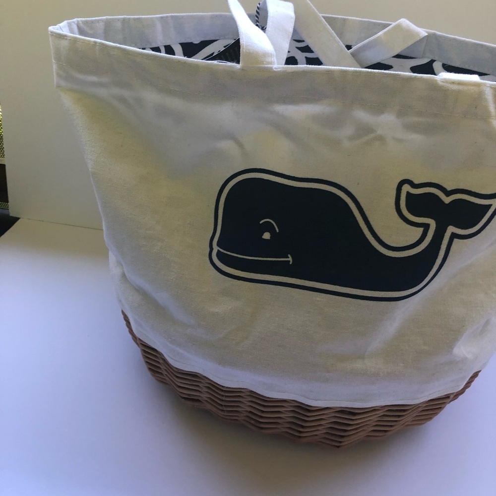 Vinyard vines tote bag